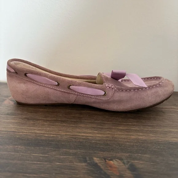 Vionic Women’s Alice Pink Suede Loafers with Bow - Picture 5 of 9